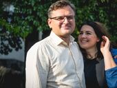 Министр иностранных дел Дмитрий Кулеба на грани развода