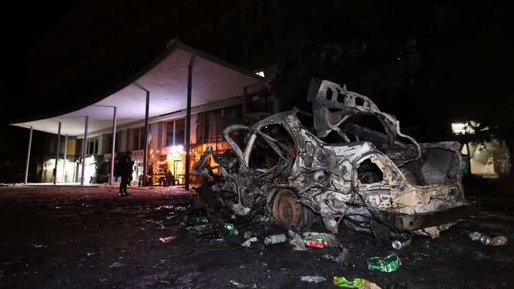 Наслідки обстрілу РФ у Харкові. Фото: ОВА