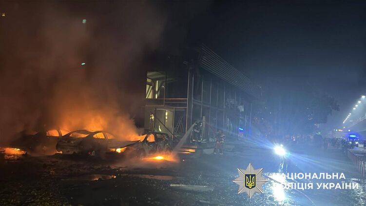 Псоледствия атаки РФ в Киеве. Фото: полиция