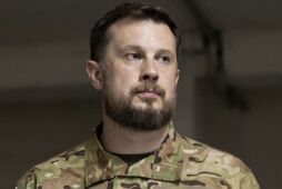 "Зачем выборы, если есть армия"