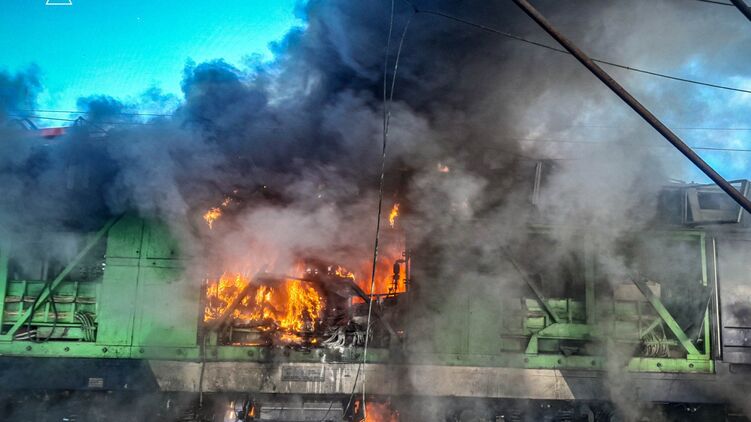 Удар по локомотиву в Сумской области