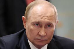 Навіщо та про що хочуть вести переговори з Путіним європейці?