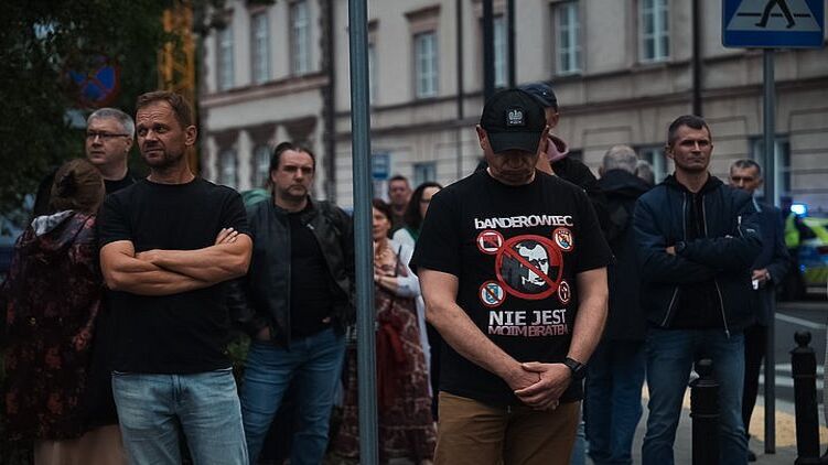 У Польщі в міру наближення виборів дедалі активніше розкручується тема УПА та Волинської різанини