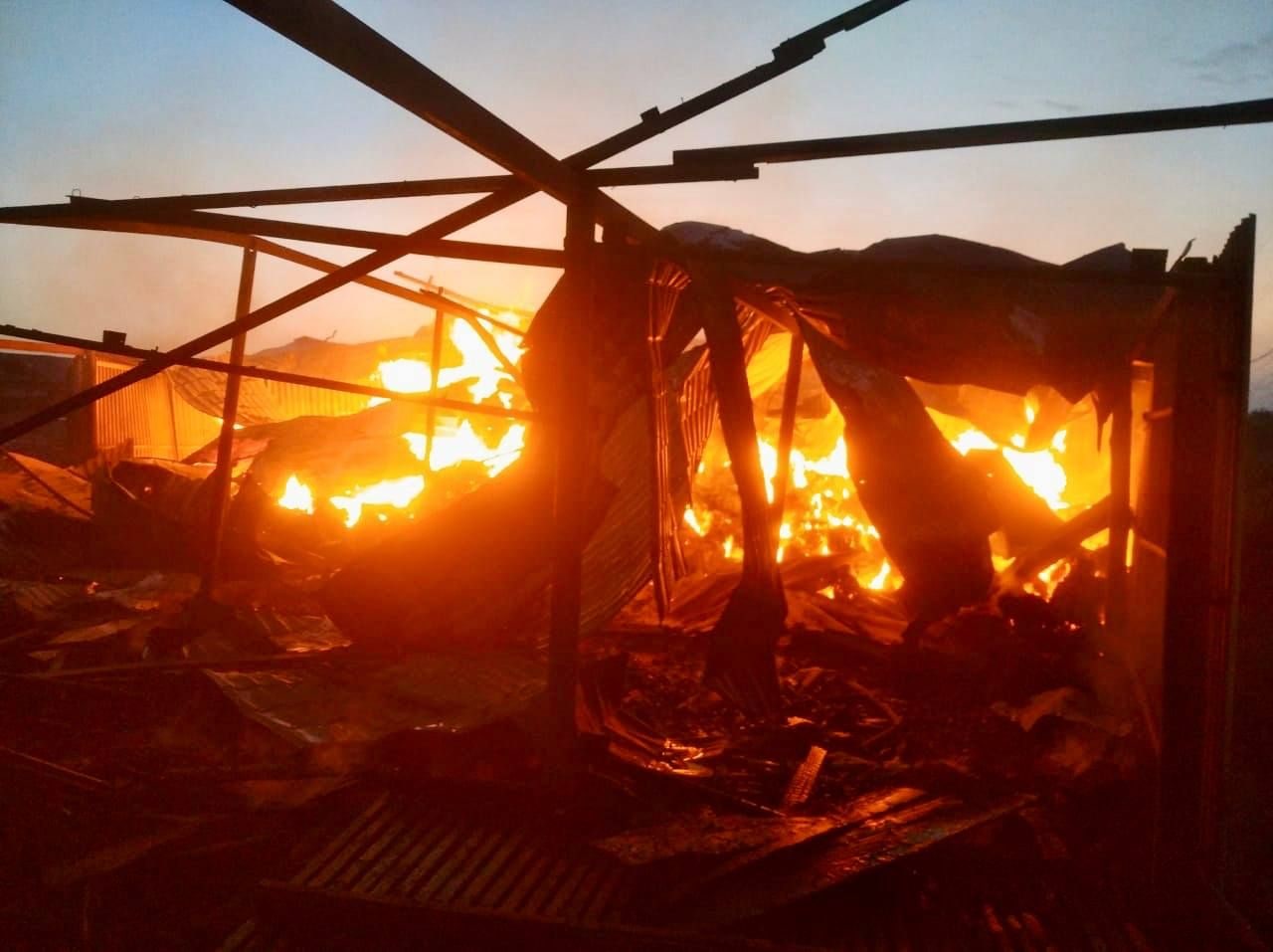 Пожар после обстрела