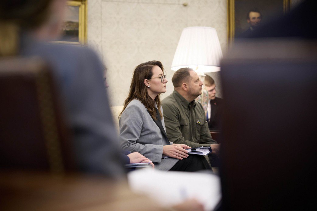 Голова ВП Андрій Єрмак штовхає Юлію Свириденко на посаду прем'єра