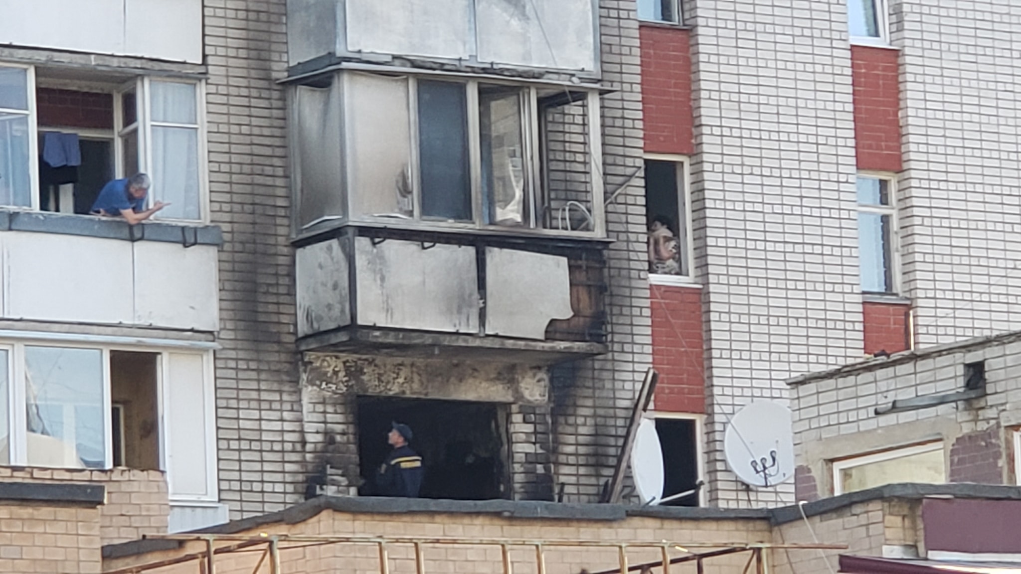 место взрыва и пожара