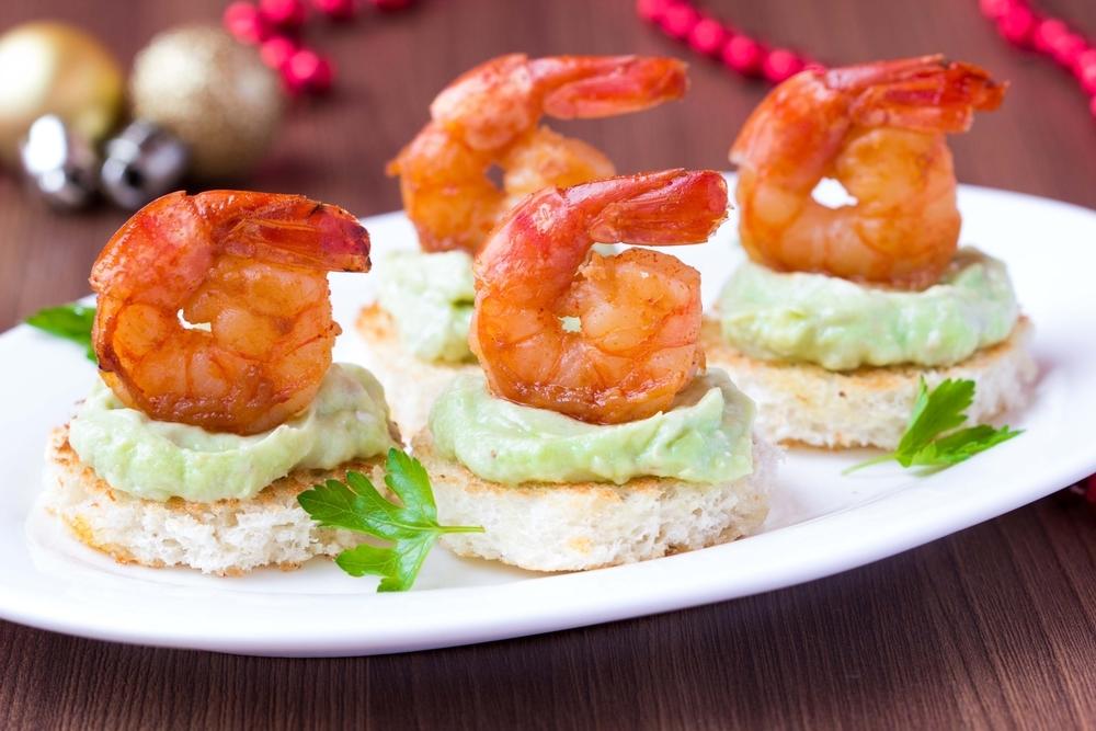 канапе с креветками