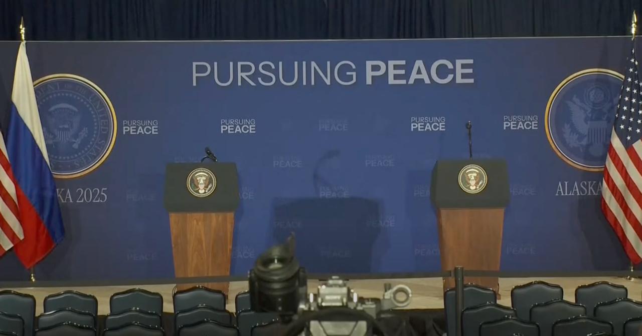 Фото конференц-зала для выступления Трампа и Путина. Истчоник - Телеграм